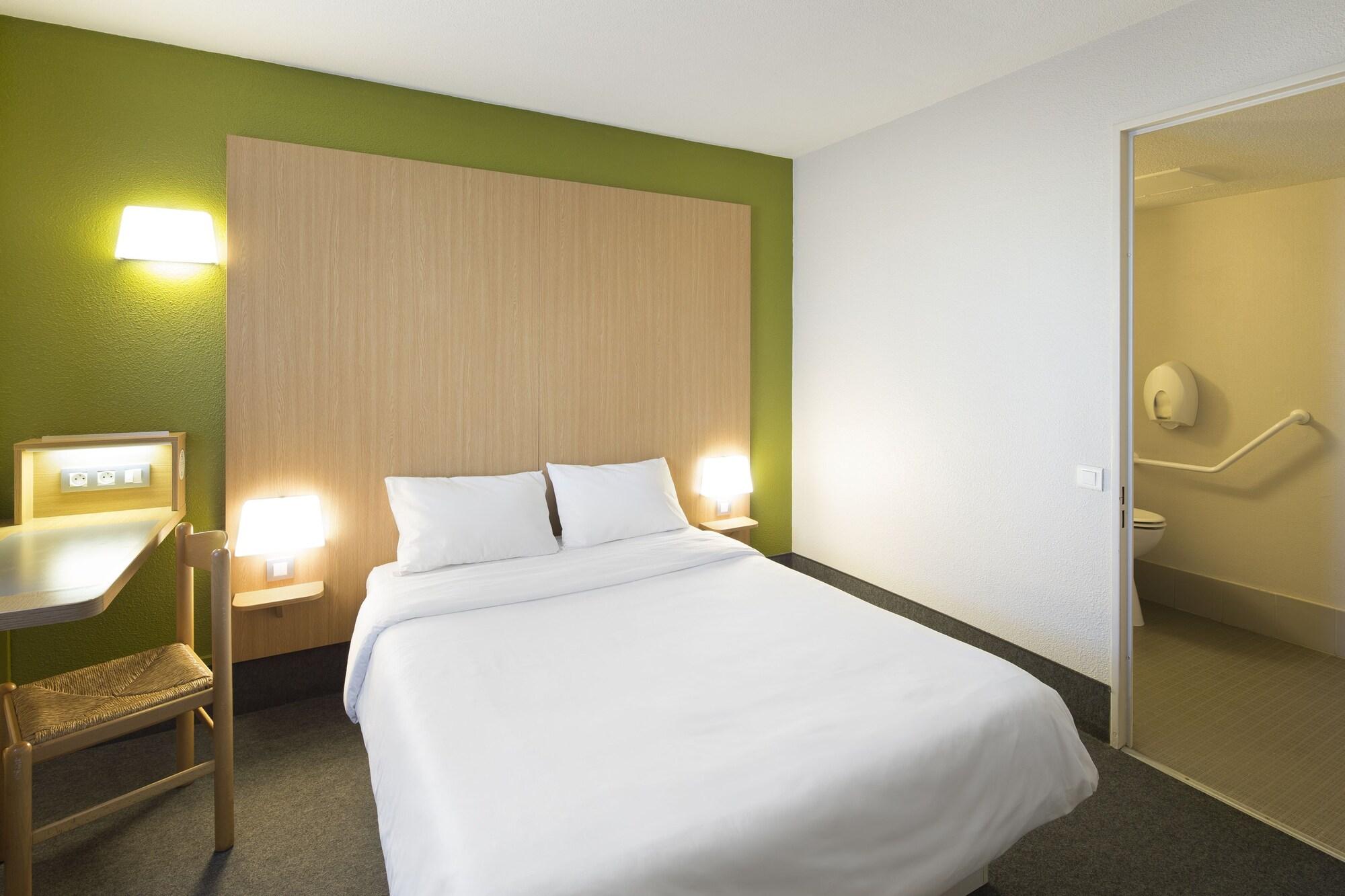 B&B Hotel Marseille Les Ports Buitenkant foto
