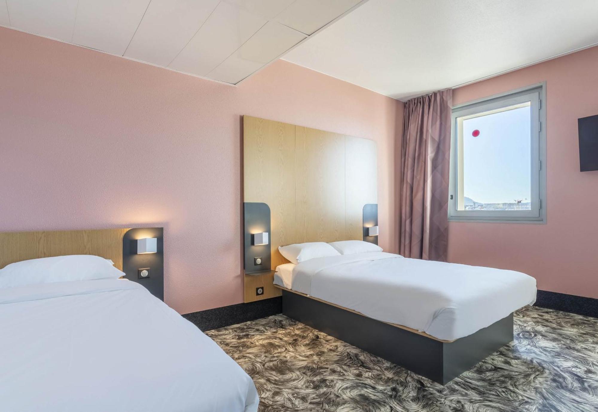 B&B Hotel Marseille Les Ports Buitenkant foto